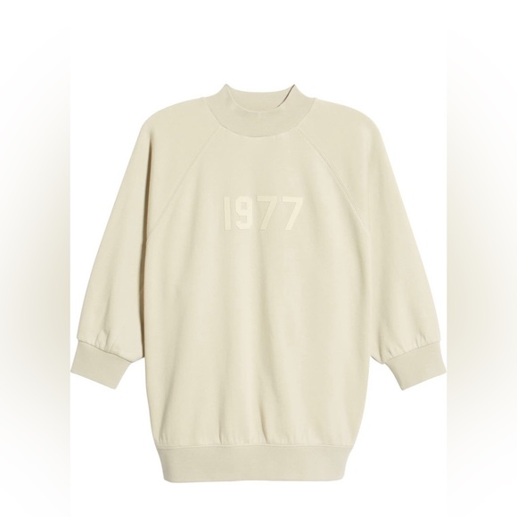 Fear of God Essentials Mock Neck Pullover - Picture 4 of 7